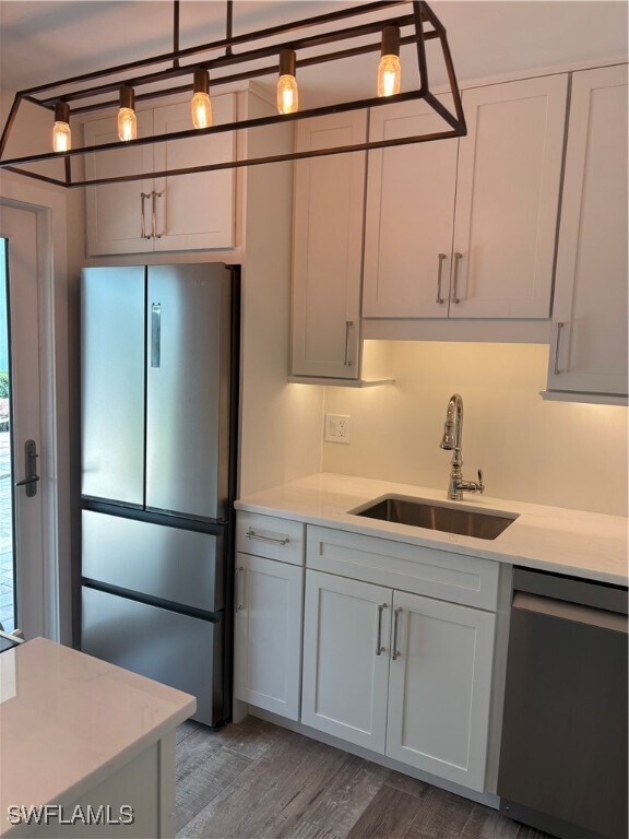 Foto principal - 646 12th Ave S
