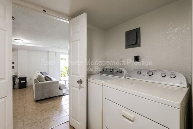 Foto del edificio - 2219 72nd St