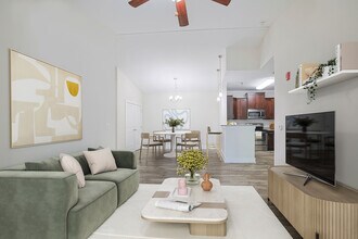 2 BR, 2 BA - 1,073SF - River’s Edge Apartments