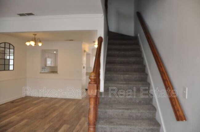 Building Photo - 430 N 470 W