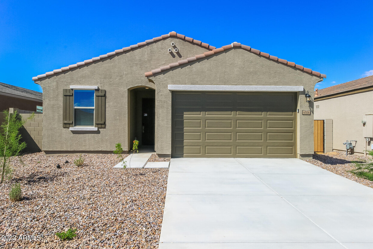 Foto principal - 4504 Stonecrop Dr
