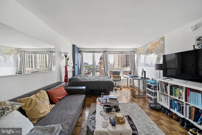 Foto del edificio - 224-30 W Rittenhouse Square