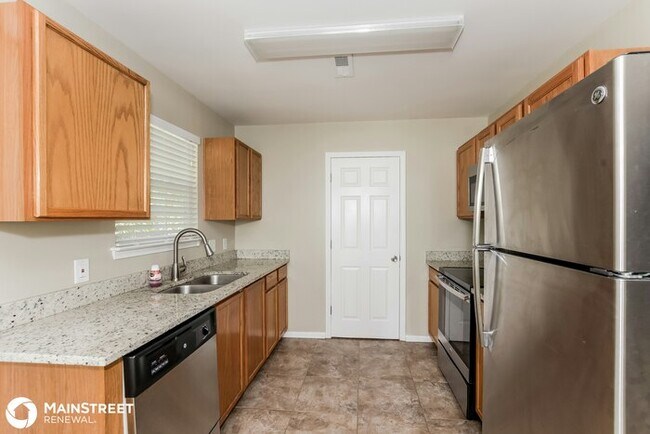 Foto del edificio - 2328 Eargle Rd