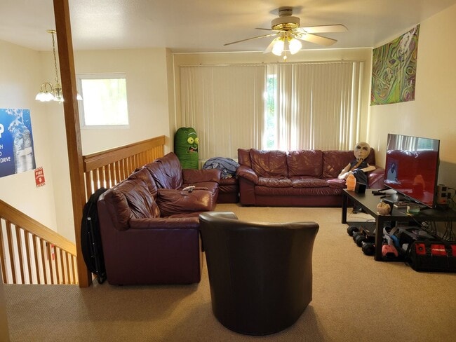 Foto del edificio - 5 Bedroom Duplex Unit