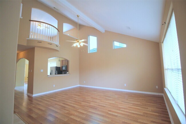 Foto del edificio - 19927 Black Canyon Dr