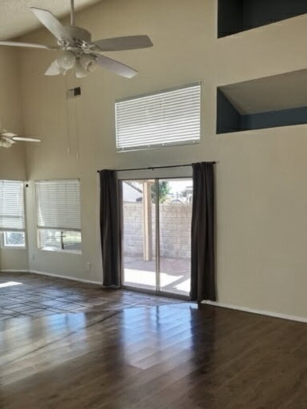 Foto del edificio - 837 E Gila Ln