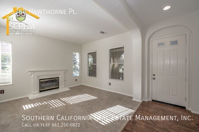 Foto del edificio - Five Bedroom Pool Home in Stevenson Ranch