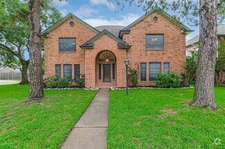 Building Photo - 10218 Hedge Way Dr