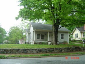 Building Photo - 1001 Glenwood Ave