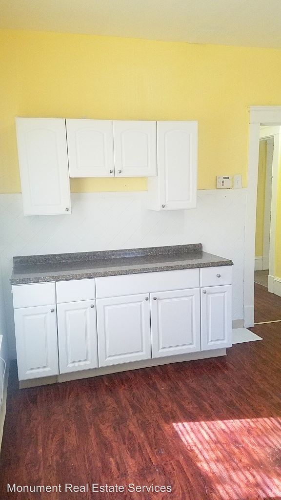 Foto del edificio - 1253 E 103rd St