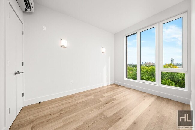 Foto del edificio - 91 Bruckner Blvd
