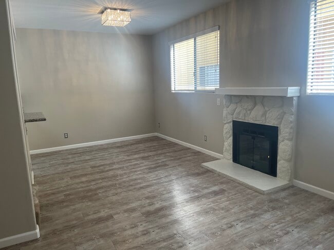 Building Photo - 7040 Flight Ave