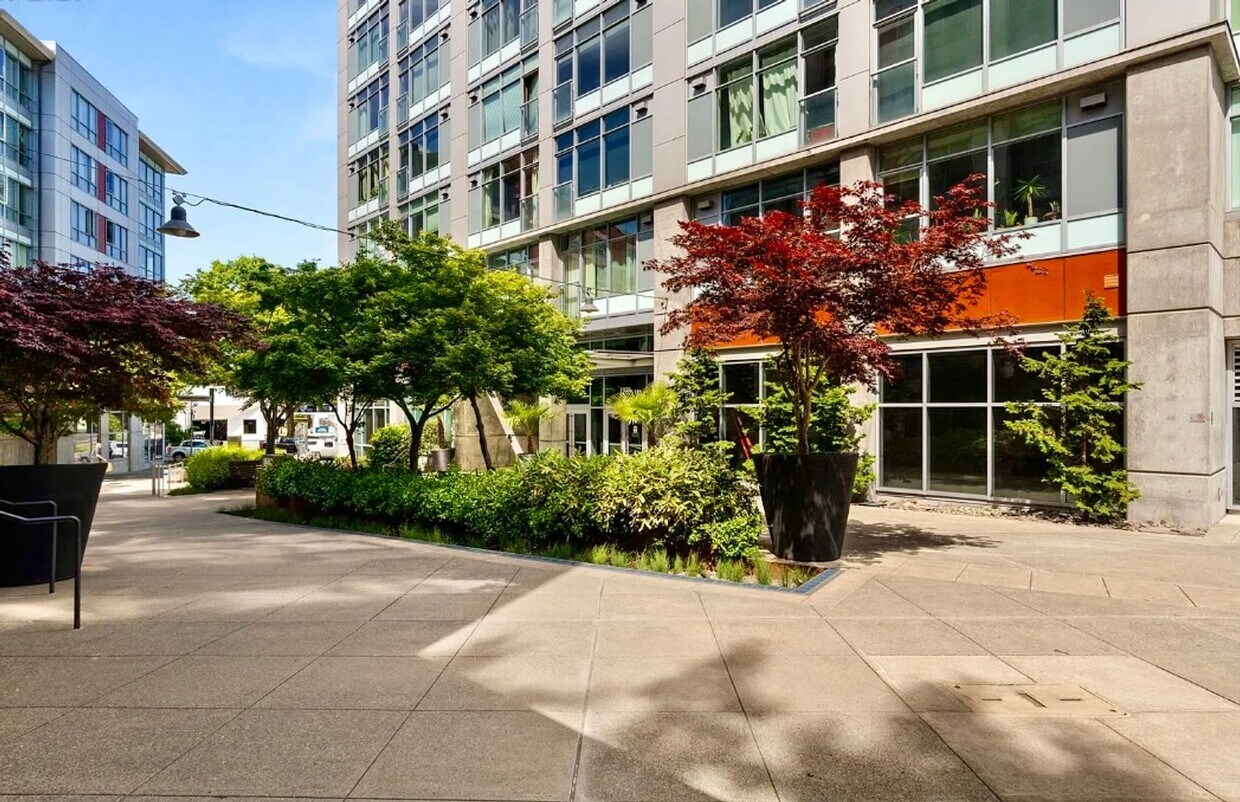 Foto principal - Don't Miss the Opportunity to Live at The ...