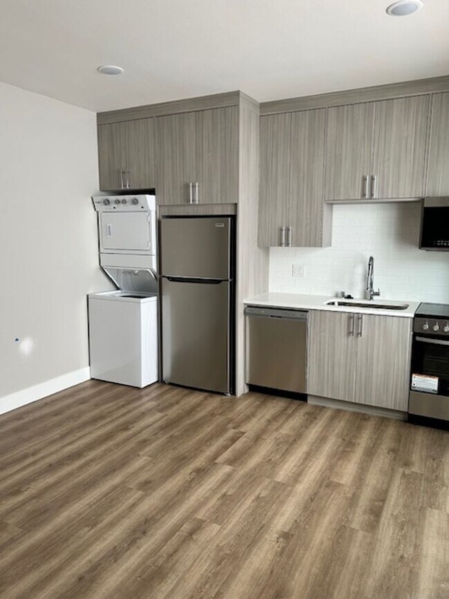 Foto del edificio - Brand New- Single Level 1 Bedroom