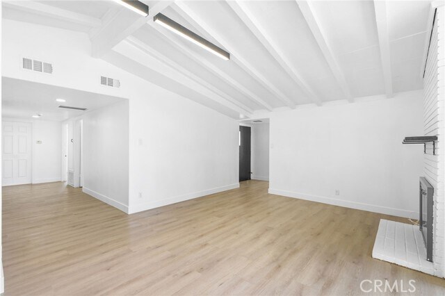 Foto del edificio - 20321 Hamlin St