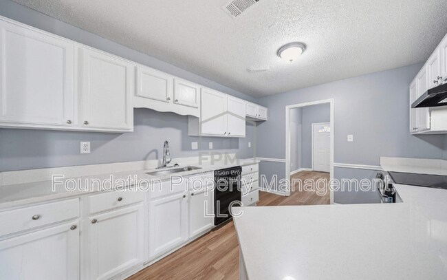 Building Photo - 1491 Appling Wood Cove S