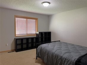 Building Photo - 438 Lake Trail