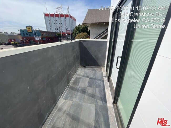 Foto del edificio - 1245 Crenshaw Blvd