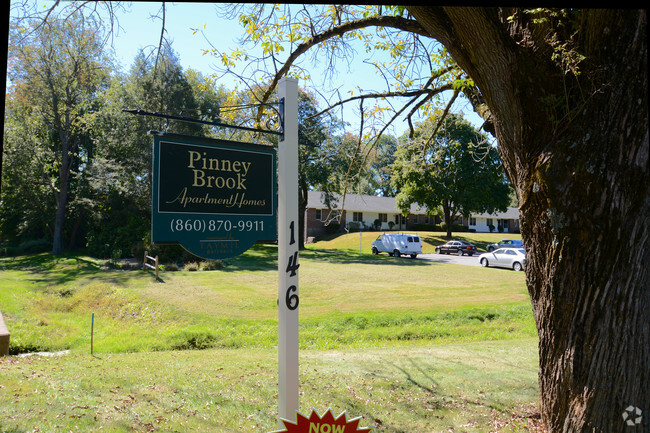 Building Photo - Pinney Brook