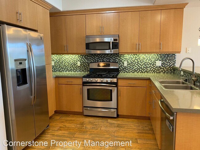 Building Photo - 4 br, 4 bath House - 840 N 8th St