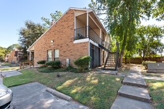 Building Photo - 7200 W T C Jester Blvd