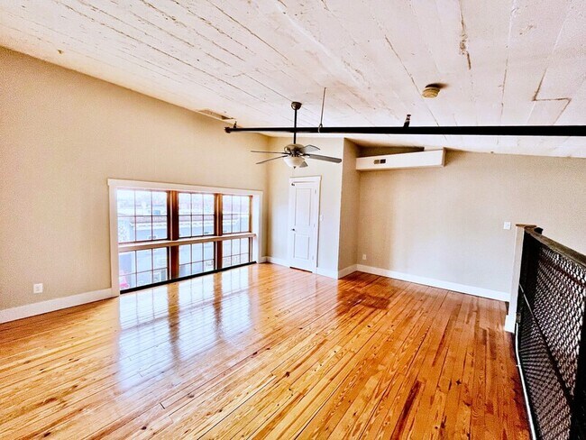 Foto del edificio - 2716 Cherokee St
