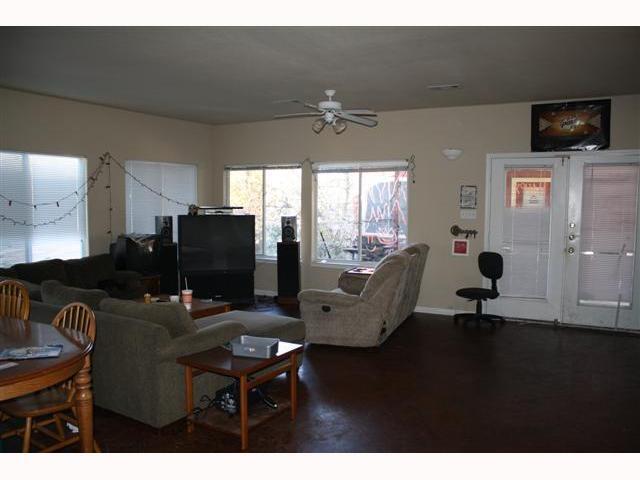 Building Photo - 3412 Speedway