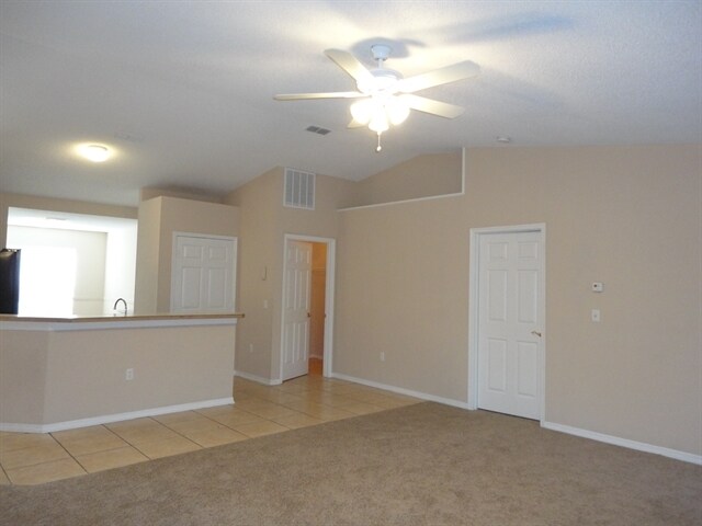 Foto del edificio - 15408 Greater Groves Blvd