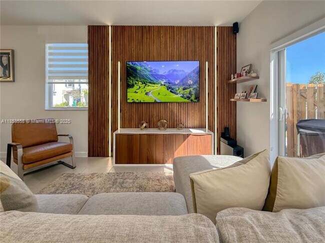 Foto del edificio - 12373 NW 24th Pl
