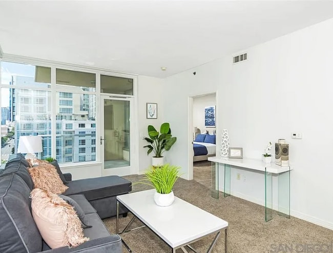 Building Photo - 427 Ninth Ave