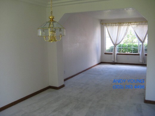 Foto del edificio - 2782 Dharma Ave