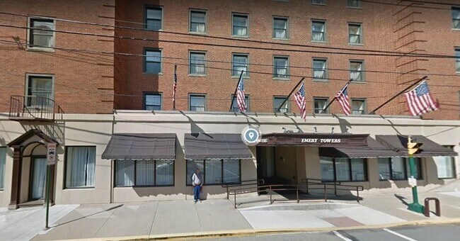 Foto del edificio - 2 South Ave