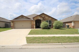 Building Photo - 902 Clanton Cove