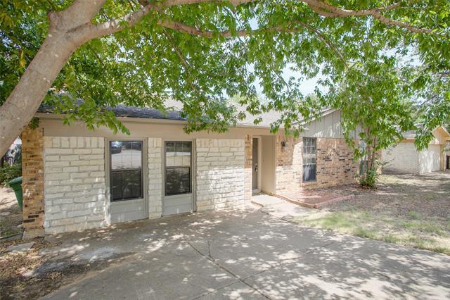 Building Photo - 2723 Jewell Dr