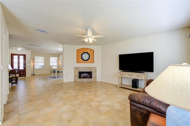 Foto del edificio - 21207 Barker Canyon Ln