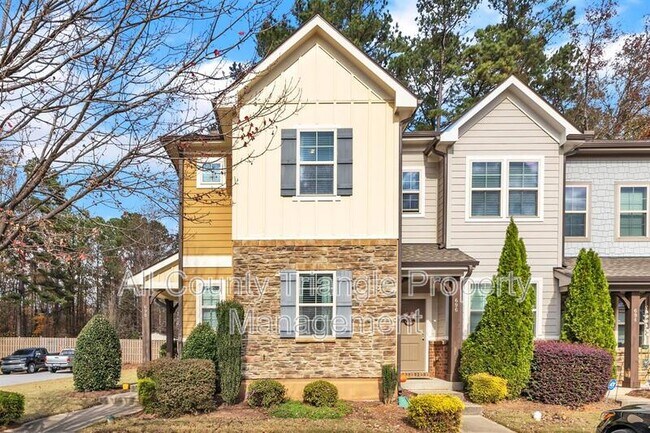 Foto del edificio - 698 Wickham Ridge Rd