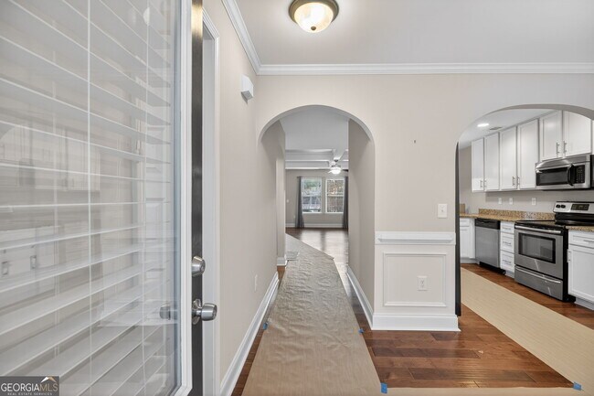 Foto del edificio - 5845 Garden Cir