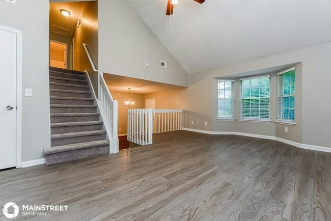 Building Photo - 5571 Tunbridge Wells Rd, Lithonia, GA 30058