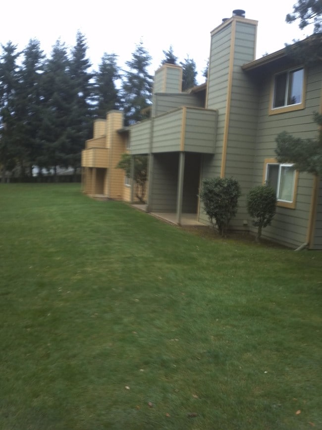 Briarview Apartments Rentals University Place, WA