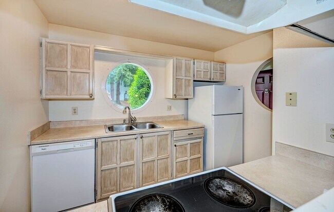 Foto del edificio - Lake Ballinger Townhouse 3 Bedroom