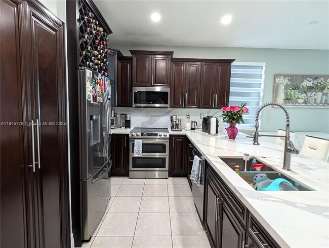 Building Photo - 16402 SW 78th Terrace