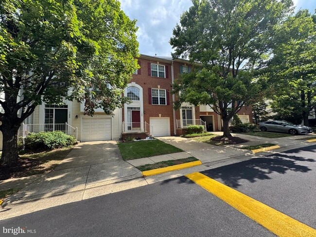Building Photo - 11438 Abner Ave