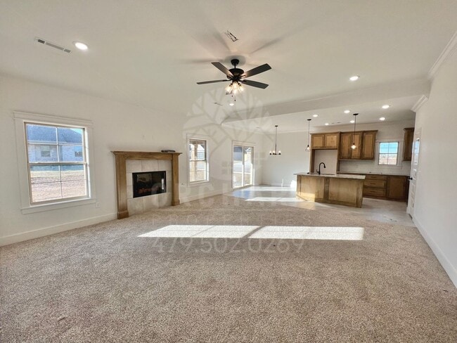 Building Photo - Tontitown- Single-Family Home- Stunning Ap...
