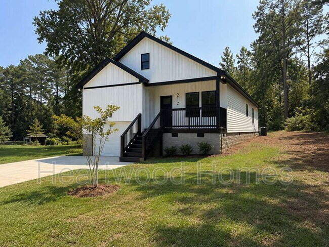 Foto del edificio - 212 Lincolnshire Blvd