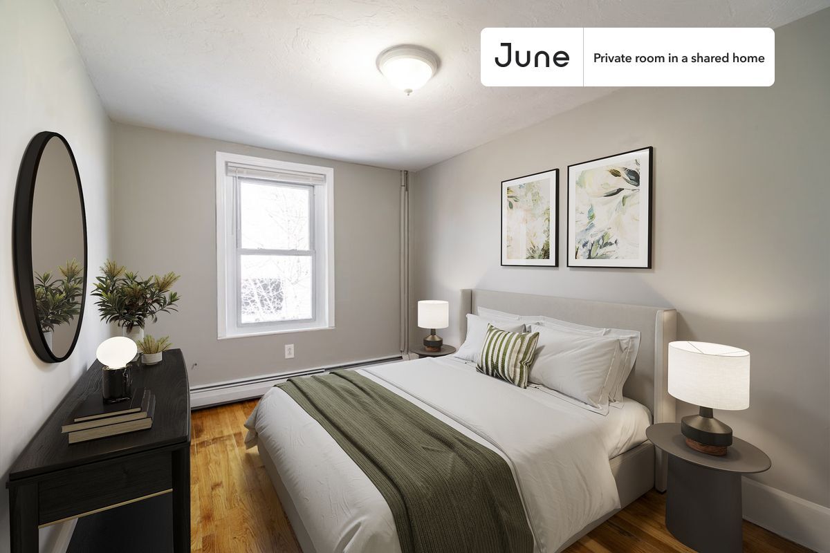 Private bedroom in 4 bed/2 bath Home - Private bedroom in 4 bed/2 bath Home