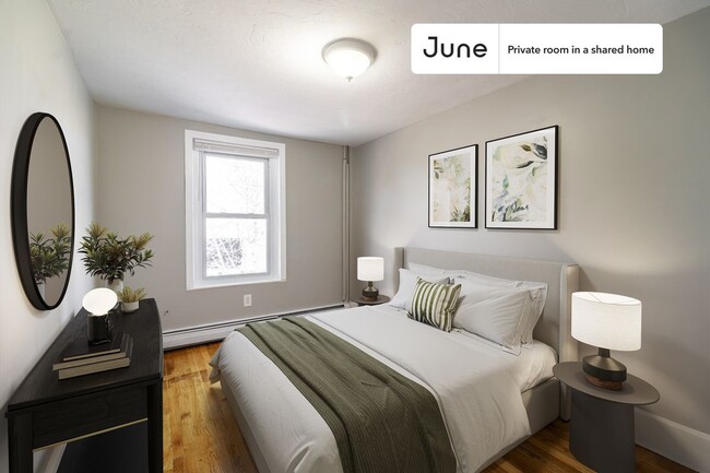 Building Photo - Room in Shared 4 bed/2 bath home