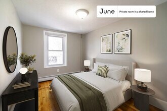 Building Photo - Room in Shared 4 bed/2 bath home