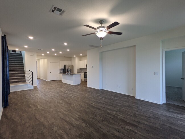 Sala de estar/familiar - 100 Montauk Loop