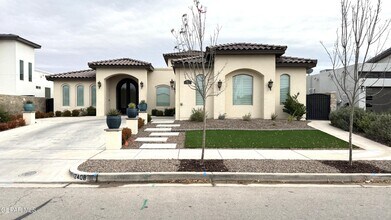 Building Photo - 12408 Fresh Water Dr