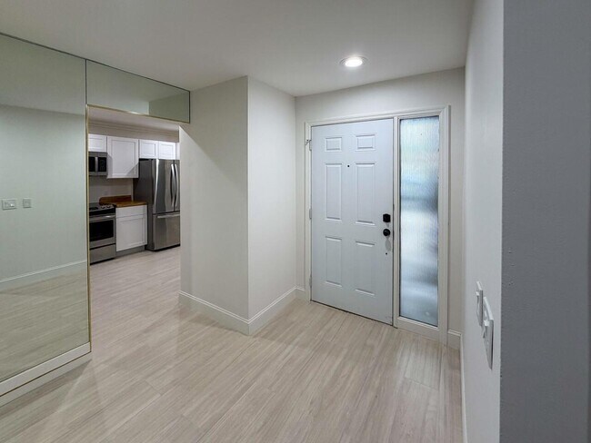 Foto del edificio - 13165 Chadwick Ct